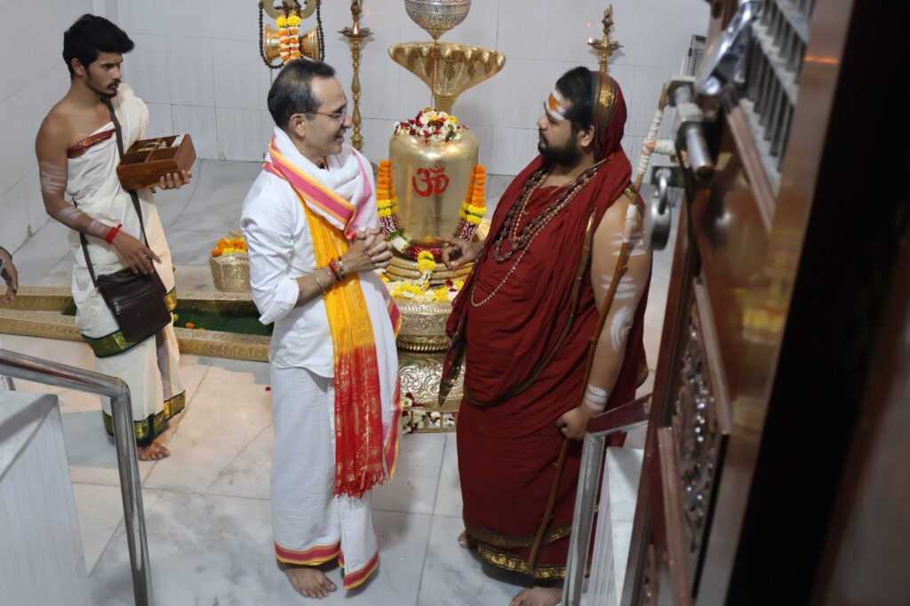 Arrival of swatmanandendra saraswati swami ji 9th March 2025